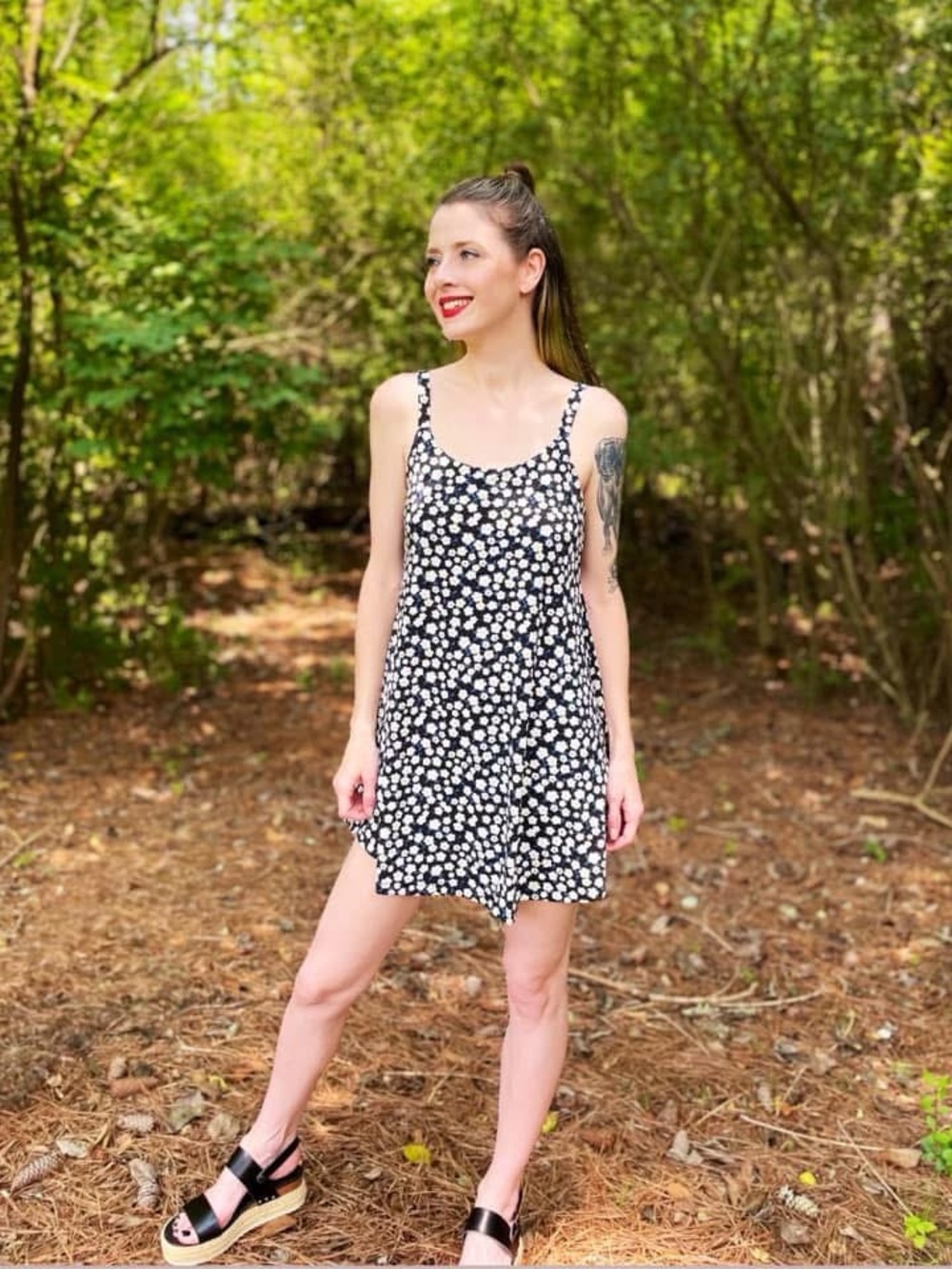 Retro 90s Vibes Daisy Print Romper